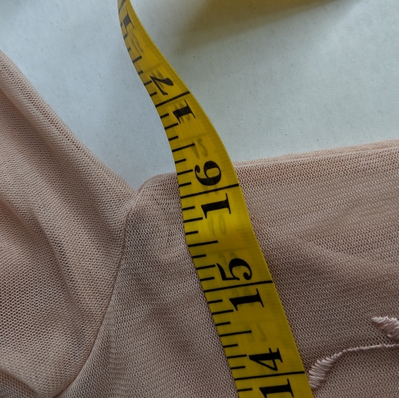 VTG The Limited Embroidered Gauze Mock Neck Top S - Picture 13 of 14